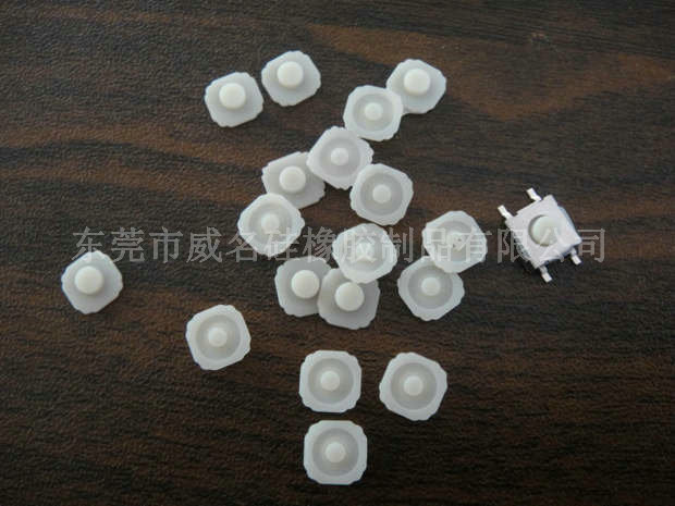 有腳單點硅膠按鍵，觸感非常