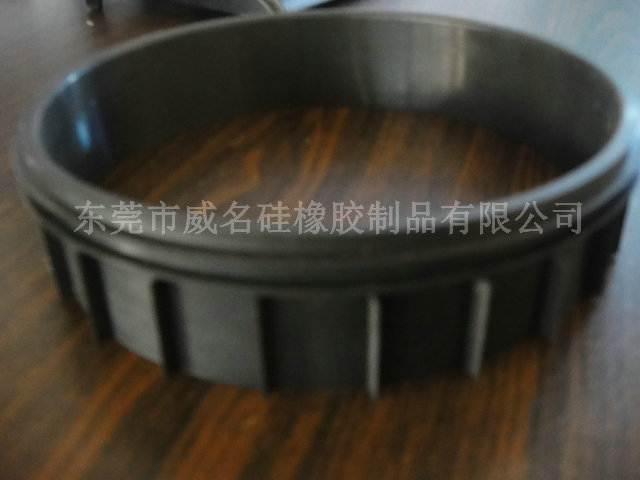 什么是導(dǎo)熱硅膠制品？