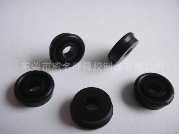 市場競爭促使不銹鋼紅酒塞的持續(xù)提升